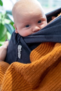 Inchide Pop-In/Close Parent Lite - Hip Healthy, reglabil pentru belbelusi, Sling premium cu mai multe pozitii in culoarea Nightfall - Img 2