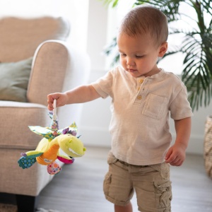 Jucarie Lamaze Diego Dragonul Zburator Verde cu Clip de Prindere - Img 2