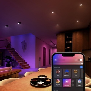 Kit Start Philips Hue Bridge 3 Spoturi GU10, Culoare Alb si Colorat - Img 3