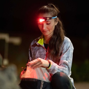 Lanterna frontala Ledlenser NEO1R, 250 Lumen, ultraleggera 39g, incarcare magnetica - Img 2