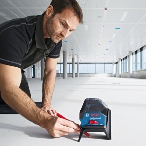 Laser cu linii incrucisate Bosch Professional GCL 2-15 IP54 Autonivelare 15m - Img 8