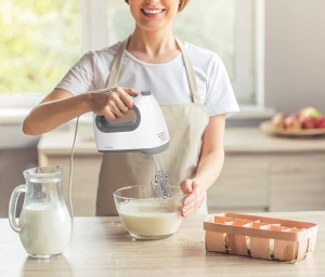 Mixer Bomann(r) | Motor puternic de 400 W | Mixer de mana | Turbo Stage si 5 niveluri de viteza | Mixere de mana | teluri si carlige de aluat din otel inoxidabil care pot fi spalate in masina de spalat vase | HM 6054 CB - Img 5