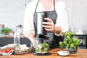 Mixer de mana Gastroback 40983 500W 5 viteze Turbo accesorii multiple argintiunegru - Img 8