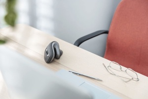Mouse Wireless Ergonomic Trust Verro, Unghi Vertical de 60deg, Prevenirea Bratului Mouse/Cotului de Tenis (Sindromul RSI), 800-1600 DPI, 6 Butoane, Mouse Vertical Wireless pentru PC si Laptop - Negru - Img 6