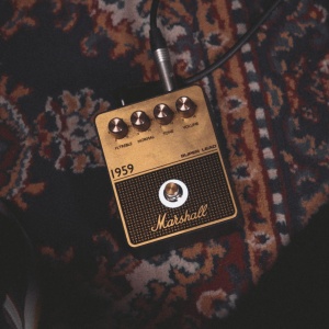 Pedala de Distorsiune Marshall 1959 Amp Series, Design Compact, Control Simplu - Img 2