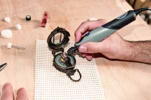 Polish Dremel 421 pentru Polizare Metal si Plastic, 20.000 RPM - Img 4