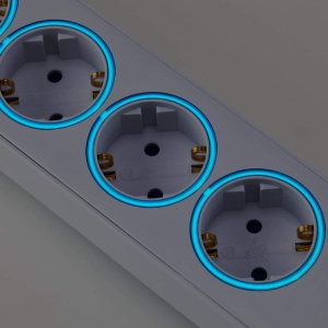 Prelungitor Blaupunkt 4 prize Schuko 2 porturi USB 2 metri alb protectie suprasarcina - Img 2