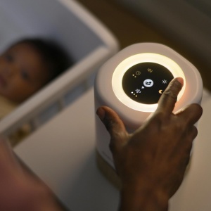Purificator de aer Maxi-Cosi Clean 3-in-1, Filtru HEPA H13, Lumina de veghe si sunete relaxante - Img 9