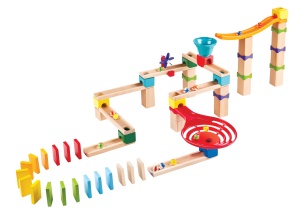 Rampa cu bile Hape - Set din lemn cu domino, 18 piese, pentru copii de la 3 ani - Img 6