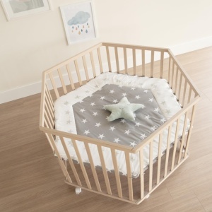 Roba Laufgitter Hexagonal Little Stars Lemn Natur Ajustabil cu Roti de Frana - Img 6