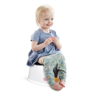 Sediu toaleta pentru copii Fisher-Price Pinguin, cu manere, design prietenos - Img 2