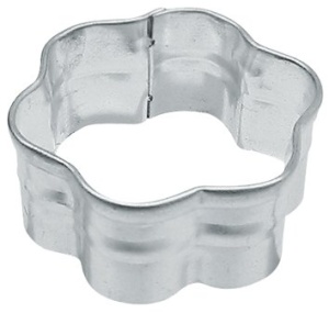 Set 12 Forme de Biscuiti Zenker, Diverse Motive, Material Metalic, Usor de Curatat - Img 2