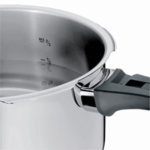 Set de inductie pentru oala sub presiune WMF Perfect One Pot 2 bucati, oala sub presiune 4.5l + 3l, semnal mare de gatit, 2 setari de caldura, maner capac detasabil, potrivit pentru toate tipurile de aragaz, otel inoxidabil - Img 12