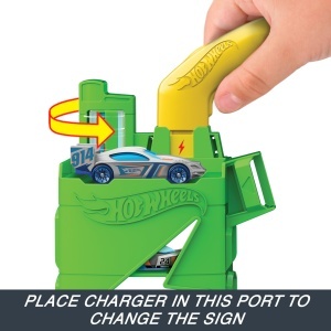 Set de joaca Hot Wheels City - Statie de incarcare pentru masini electrice, 164, HTN79 - Img 4