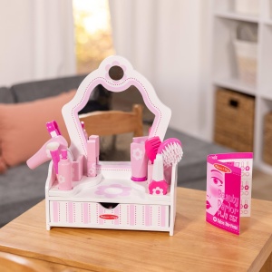 Set de joaca Melissa Doug - Salon de infrumusetare din lemn, 18 piese, cu oglinda si accesorii - Img 9