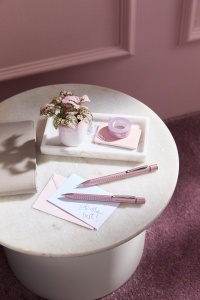 Set de scriere Faber-Castell Grip Pale Rose, Fuller cu varf M si Kugelschreiber cu mina XB - Img 6