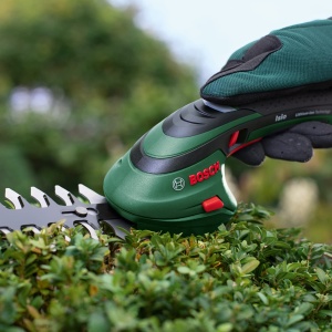 Set de taiat iarba si arbusti Bosch Isio, 3.6V, lama 12 cm, cu manusi XL - Img 3