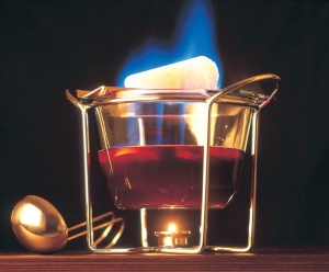 Set Feuerzangenbowle APS 65065, capacitate 4 litri, cu suport si ustensile din inox - Img 4