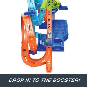 Set pista Hot Wheels cu 4 loop-uri, 3 benzi de crash si accelerator electric, HXT06 - Img 3