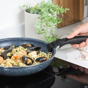 Set tigai Russell Hobbs Nightfall Stone, 20, 24 si 28 cm, antiaderente, cu maner detasabil - Img 4