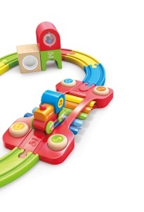 Set trenulet din lemn Hape Meine Sinne 14 piese cu Xilofon si Rasnita - Img 2