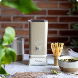 Spumator de lapte Ariete Vintage Cappuccino 2878 500W 250ml Beige Stil Retro - Img 5