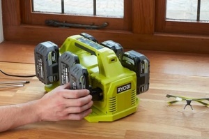 Statie de incarcare RYOBI RC18640 18V ONE 6 sloturi USB 2A montare pe perete - Img 2