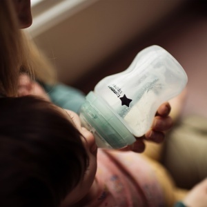 Tetina Tommee Tippee Advanced Anti-Colic Silicon Moale Flux Rapid 6 Luni Set 2 Buc - Img 3
