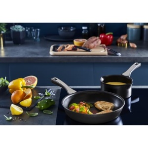 Tigaie cu inductie Tefal Unlimited On 32 cm cu acoperire antiaderenta din titan rezistenta la zgarieturi, semnal termic la temperatura ideala de prajire, fara PFOA, potrivita pentru toate tipurile de aragaz, negru, G25908 - Img 10