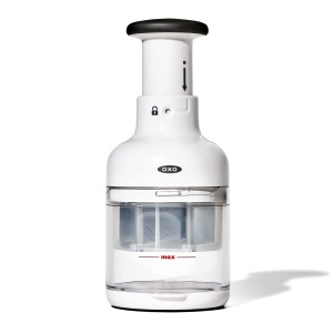Tocator manual OXO Good Grips lama din otel inoxidabil recipient cu marcaje de masurare
