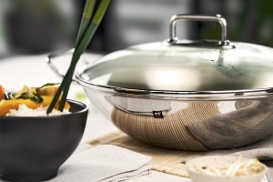 Wok din inox Zwilling Plus O32cm cu capac de sticla si gratar compatibil inductie - Img 6