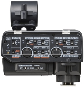 Adaptor microfon Tascam CA-XLR2D-AN pentru camere mirrorless, 2 canale, XLRTRS - Img 2