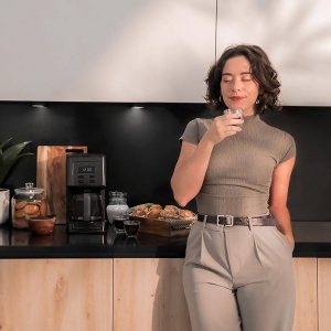 Aparat de cafea Cecotec Coffee 56 Time, 800W, Programati-va cafeaua, Otel inoxidabil, Ecran LCD, Protectie impotriva caderii, Capacitate 1.3L, 12 cani, Oprire automata, Rezervor cu fereastra - Img 5