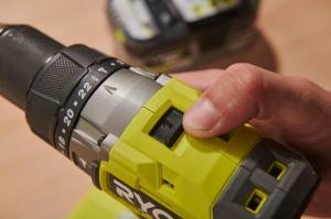 Aparat de gaurit cu percutie RYOBI RPD18BL2-0, 95 Nm, 24 setari de cuplu - Img 2