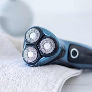 Aparat de ras electric Ufesa AR3050 lame flexibile autonomie 45 min trimmer extensibil - Img 5