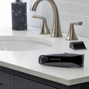 Aparat de tuns Remington Professional indestructibil (carcasa din policarbonat rezistent la impact, motor de coafura de 7,4 V, 11 piepteni de atasare, alimentat cu retea/baterie, carcasa de depozitare, litiu) Aparat de tuns HC5880 - Img 5