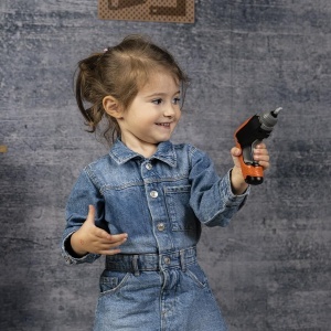 Banc de lucru pentru copii Smoby BlackDecker cu 79 accesorii, din plastic reciclat - Img 6