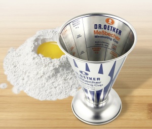 Cana de masurare Dr. Oetker Nostalgie, 11x14,5 cm, din metal, design retro - Img 4