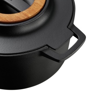 Caserola din fonta Fiskars Norden, 6 l, negrumaro, cu inel din lemn - Img 5