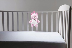 Chicco Gute Nacht Barchen Ursulet de Plus cu Lumini si Melodii Roz - Img 3