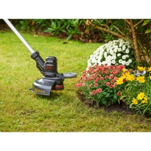 Cortabordes Black Decker POWERCOMMAND 550W, 28 cm, Multicolor - Img 3