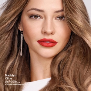 Crayon mat Revlon ColorStay Matte Lite, 1.4 g, nuante intense, rezistent la apa - Img 4