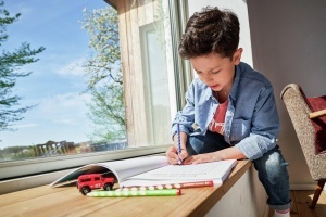 Creion ergonomic STABILO EASYcolors pentru dreptaci, 4.2 mm, multe culori - Img 5