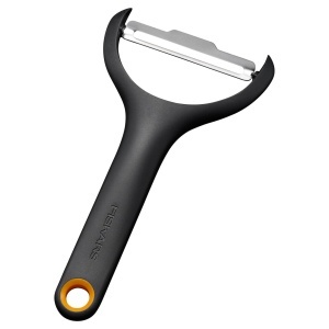 Curatator legume Fiskars Functional Form 1079908, lama inox, maner ergonomic, negru-portocaliu