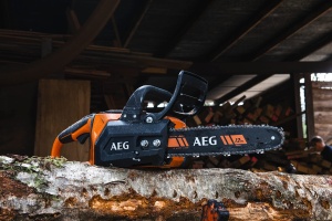 Ferastrau cu lant fara fir AEG PRO18V ACS18B30-0 (lungimea lamei 30 cm, viteza lantului 10 m/s, lama/lant Oregon(r), incl. 1x capac de protectie, 1x ulei de lant, fara baterie si incarcator) - Img 4
