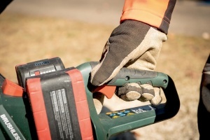 Feronerie cu acumulator Metabo MS 36-18 LTX BL 40, 18V, 40 cm - Img 7