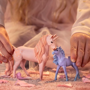 Figurina Unicorn Iris Schleich BAYALA, 9 x 2 x 9 cm, pentru copii de la 5 ani - Img 7