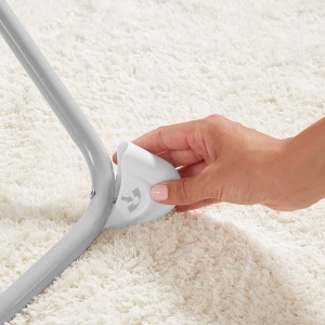 Fisher-Price GWD36 - Co-Sleeper pliabil - Patut portabil pentru bebelusi cu lumina pentru nou-nascuti si sugari - Img 9