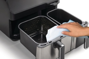 Friteuza cu aer cald Hisense HAF2900D, 8.6L, 1700W, Negru - Img 4