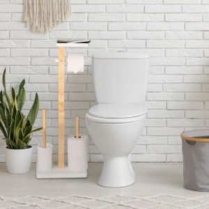 Garnitura WC Relaxdays, Bambus, 80 x 30 x 20 cm, cu suport pentru hartie si periuta - Img 3